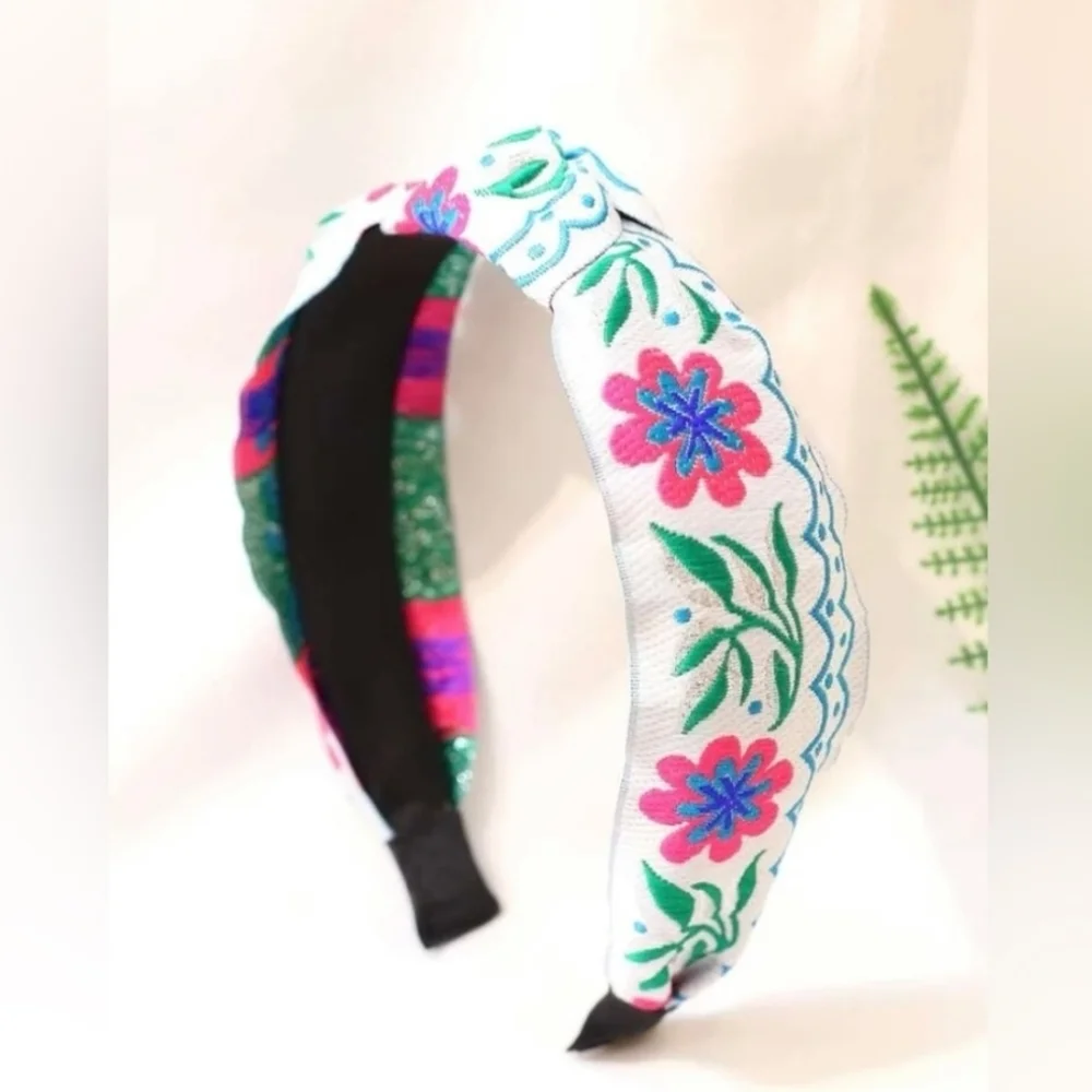 Floral Embroidered Headband - Multicolor